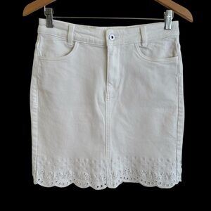 Tchibo Womens size 4 White Eyelet Lace Denim Jean Mini Skirt Embroidered Preppy